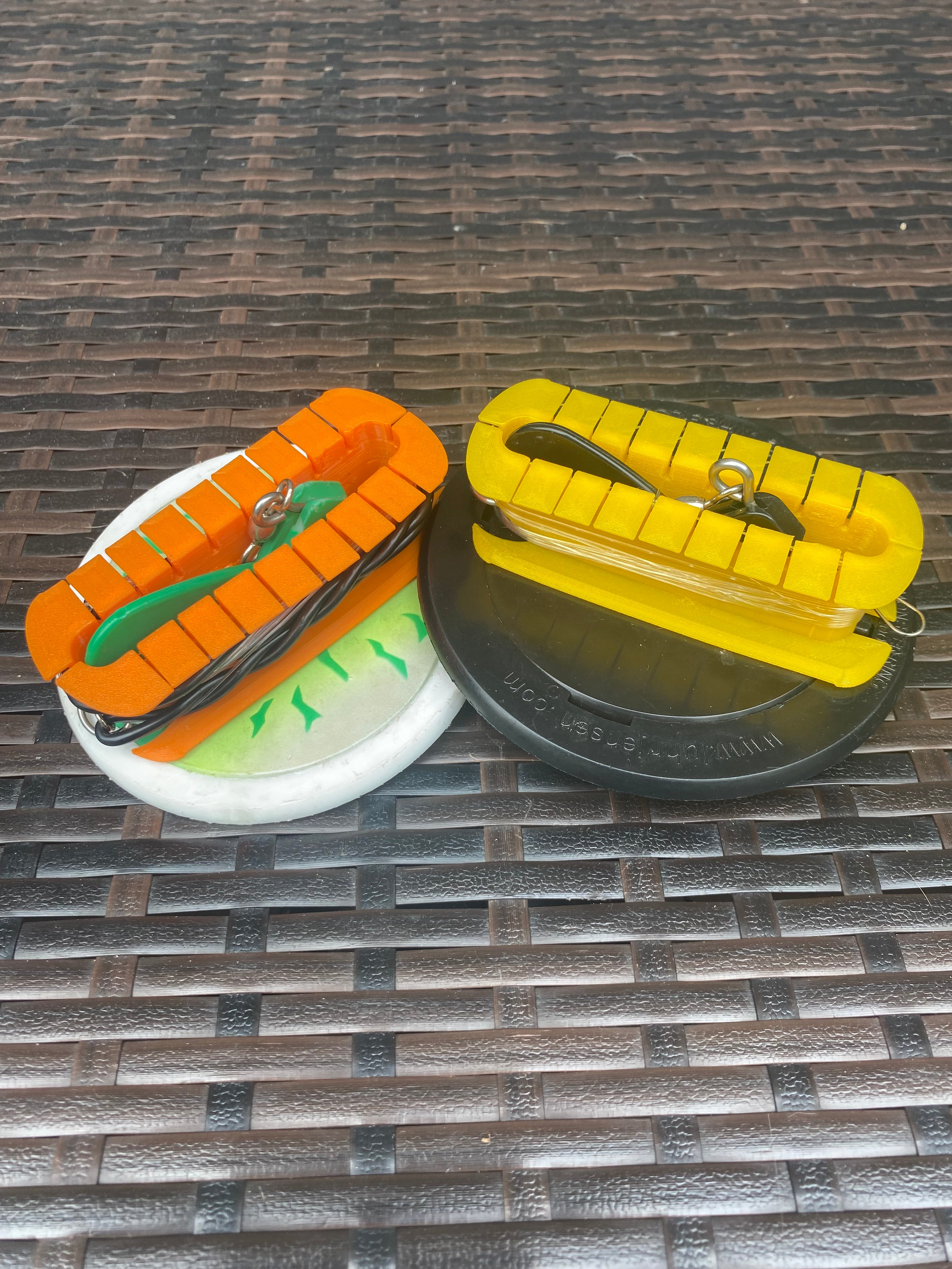 Diver Buddy (Fits Luhr Jensen Dipsy Divers size 1 and magnum) King Flies